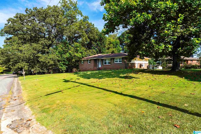 400 16TH COURT NW, Center Point, AL 35215