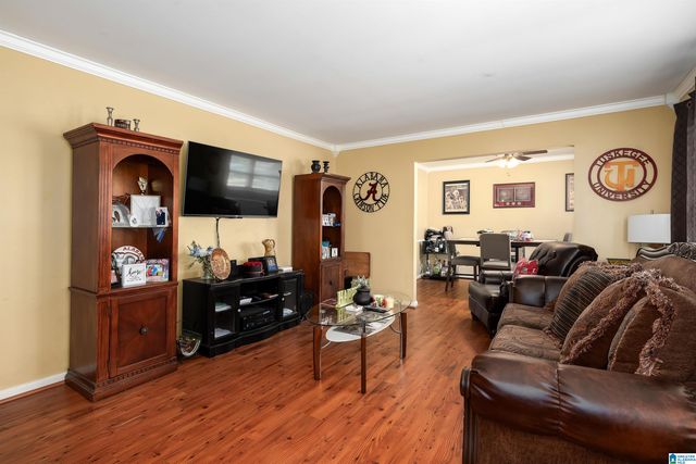 400 16TH COURT NW, Center Point, AL 35215