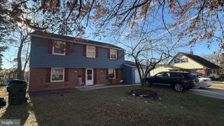 10 MELVILLE LN, Willingboro, NJ 08046