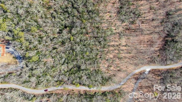 99999 Red Oak Forest Road 1418, Fairview, NC 28730