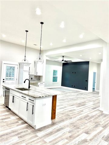 126 Lambert Lane, Calhoun, GA 30701