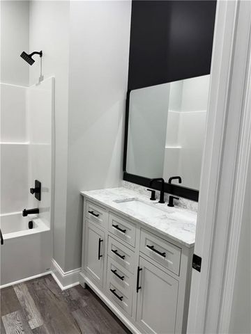 126 Lambert Lane, Calhoun, GA 30701