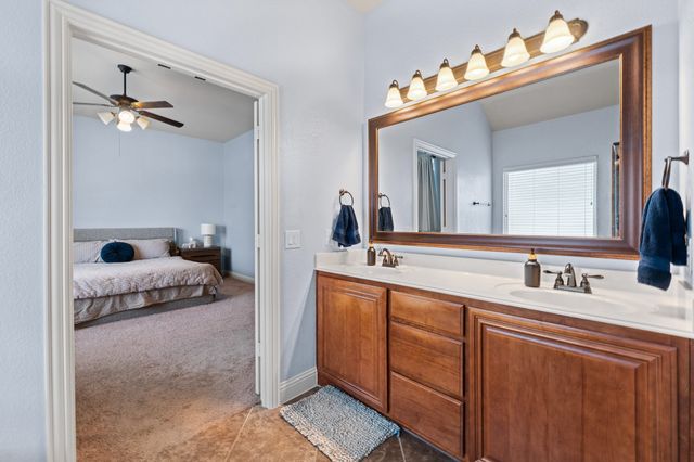 714 Green Leaf Drive, Midlothian, TX 76065