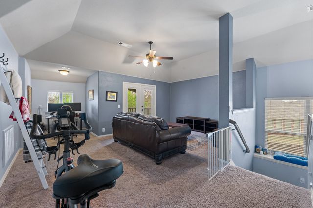 714 Green Leaf Drive, Midlothian, TX 76065