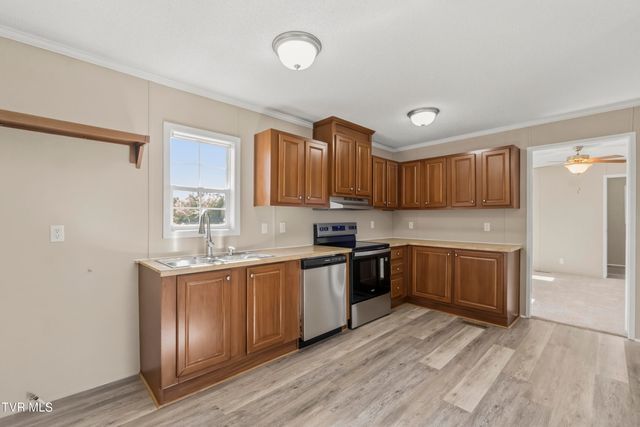 1540 Luther Memorial Road, Parrottsville, TN 37843