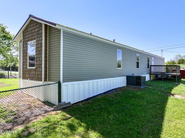 1540 Luther Memorial Road, Parrottsville, TN 37843