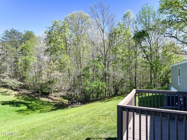 1540 Luther Memorial Road, Parrottsville, TN 37843