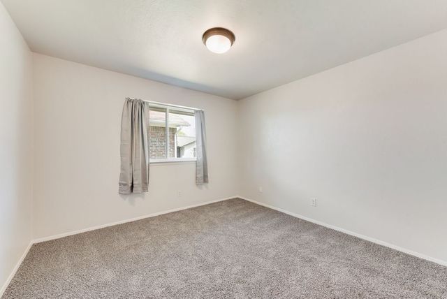 1656 Glenhill Lane, Lewisville, TX 75077