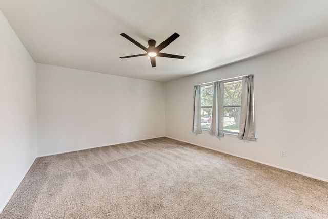 1656 Glenhill Lane, Lewisville, TX 75077