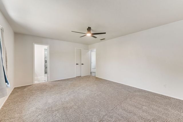 1656 Glenhill Lane, Lewisville, TX 75077