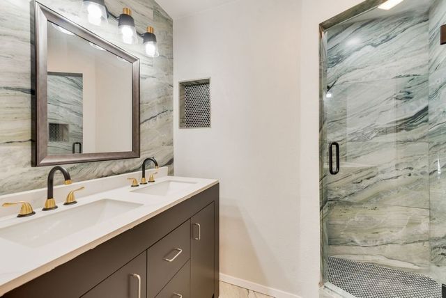 1656 Glenhill Lane, Lewisville, TX 75077