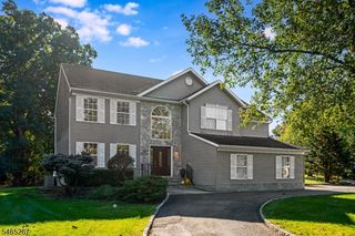 2 Quincy Dr, Jefferson Twp., NJ 07438