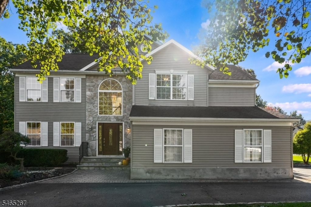 2 Quincy Dr, Jefferson Twp., NJ 07438 — photo 2