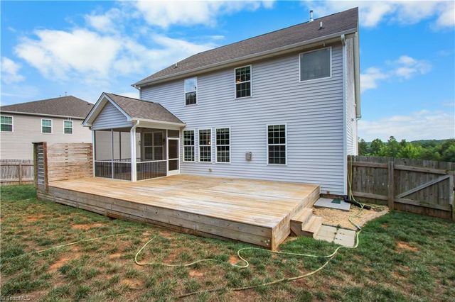 2071 Spring Wind Road, Pfafftown, NC 27040