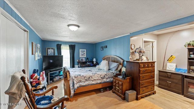 314 Blockhouse Valley Rd, Clinton, TN 37716
