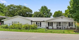 314 Blockhouse Valley Rd, Clinton, TN 37716