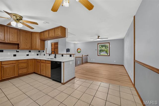 1312 Twin Trails Court, Fenton, MO 63026