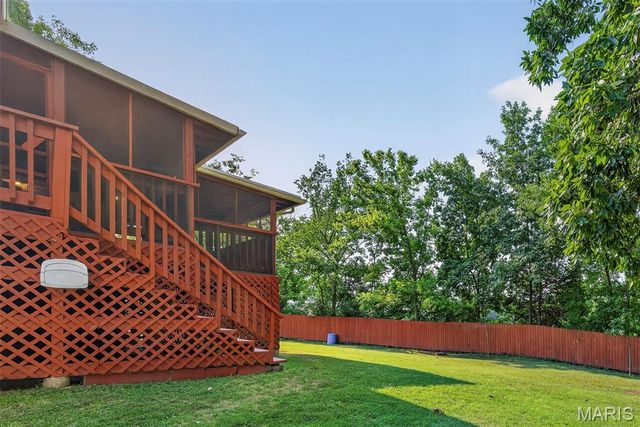 1312 Twin Trails Court, Fenton, MO 63026