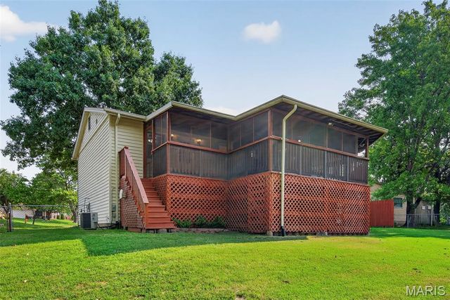 1312 Twin Trails Court, Fenton, MO 63026