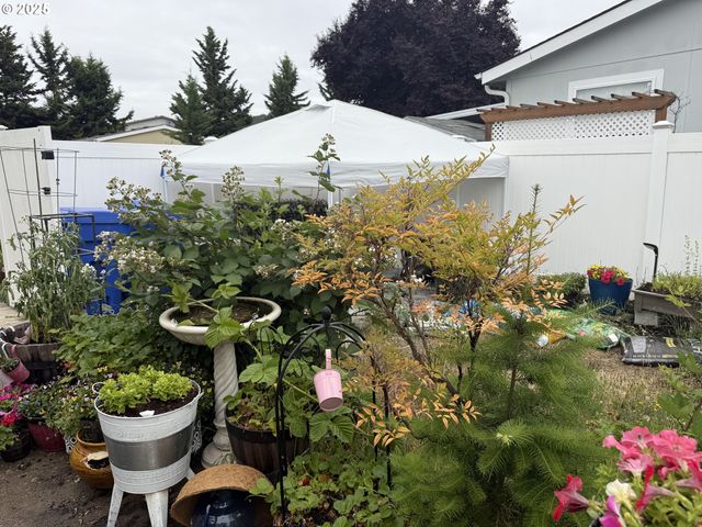 226 OWYHEE Ln 46, Roseburg, OR 97471