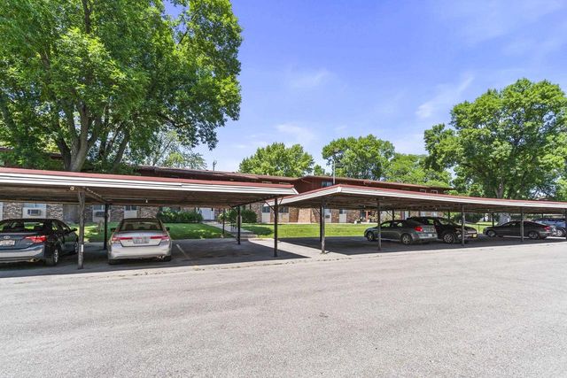3182 JUSTIN COURT, Appleton, WI 54914
