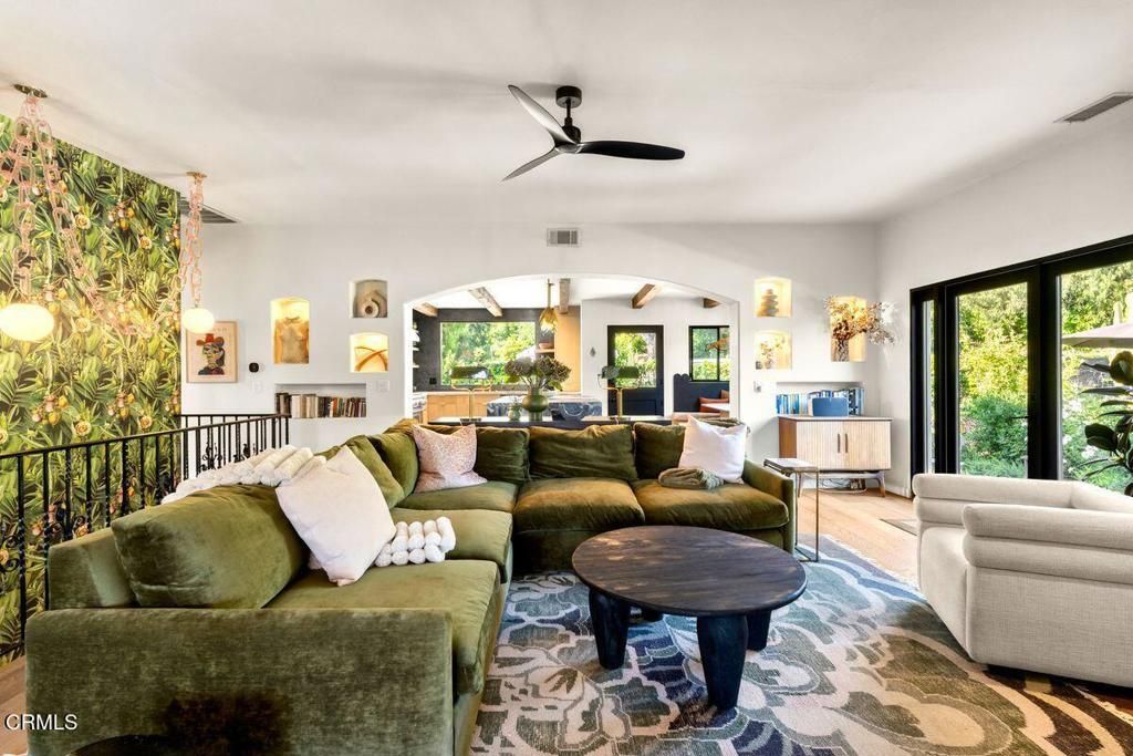 Image 11 of property listing at 920 El Centro Street, Ojai, CA 93023