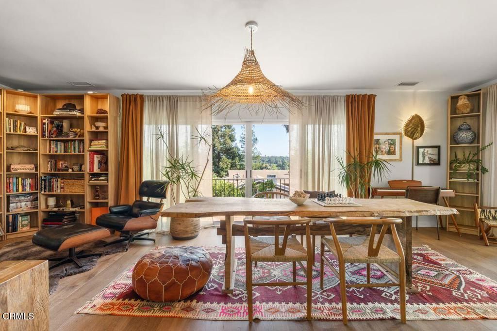 Image 13 of property listing at 920 El Centro Street, Ojai, CA 93023