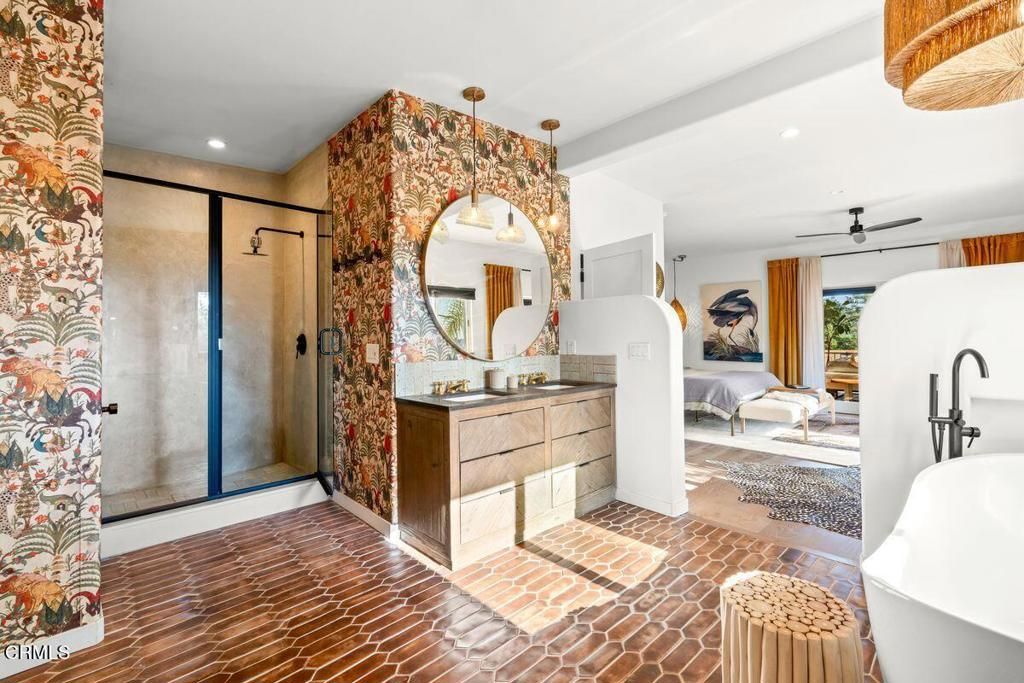 Image 21 of property listing at 920 El Centro Street, Ojai, CA 93023