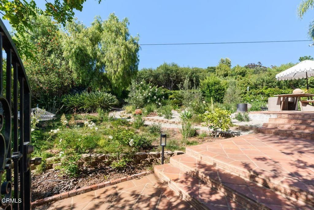 Image 30 of property listing at 920 El Centro Street, Ojai, CA 93023