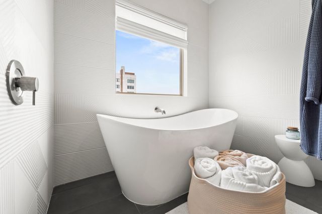 118 Reinerman Street, Houston, TX 77007