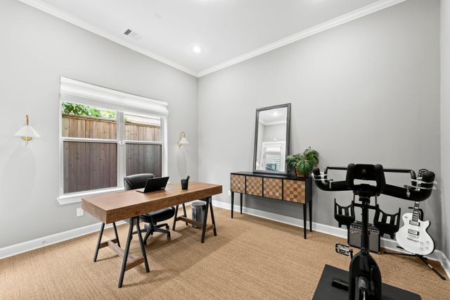 118 Reinerman Street, Houston, TX 77007