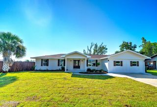 707 W 8th St Cir. Circle, Lynn Haven, FL 32444
