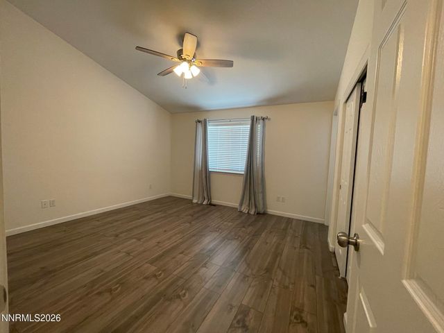 1012 Rose Bud Way, Yerington, NV 89447