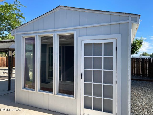 1012 Rose Bud Way, Yerington, NV 89447