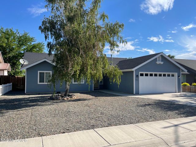 1012 Rose Bud Way, Yerington, NV 89447