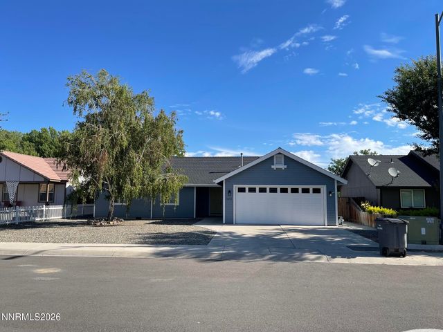 1012 Rose Bud Way, Yerington, NV 89447