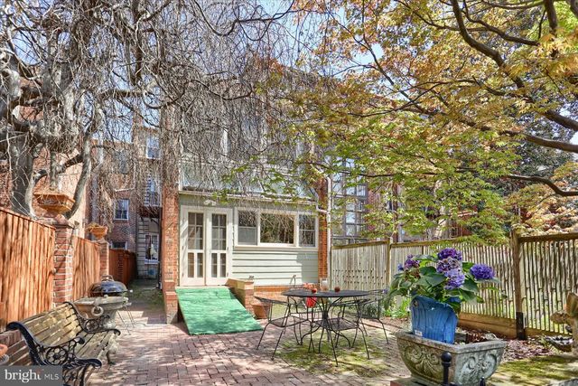1220 BOLTON ST, Baltimore, MD 21217