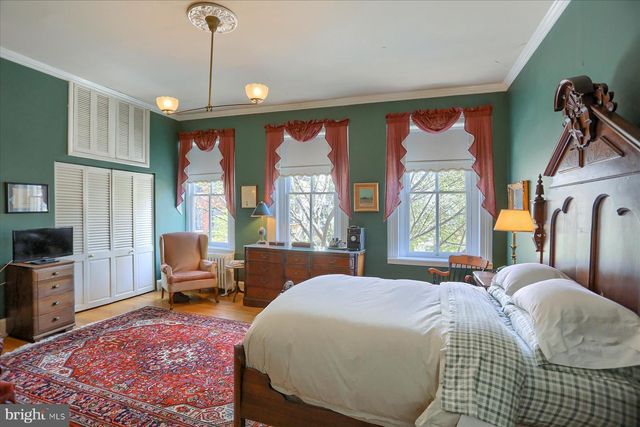 1220 BOLTON ST, Baltimore, MD 21217