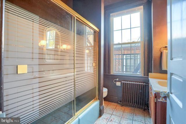 1220 BOLTON ST, Baltimore, MD 21217