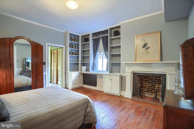 1220 BOLTON ST, Baltimore, MD 21217