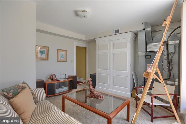 1220 BOLTON ST, Baltimore, MD 21217