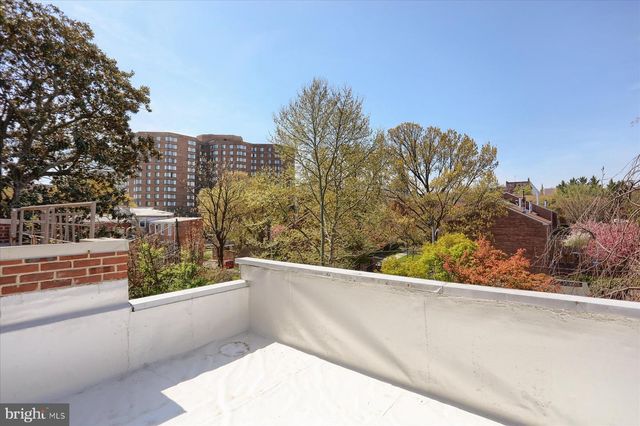1220 BOLTON ST, Baltimore, MD 21217