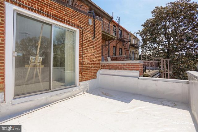 1220 BOLTON ST, Baltimore, MD 21217