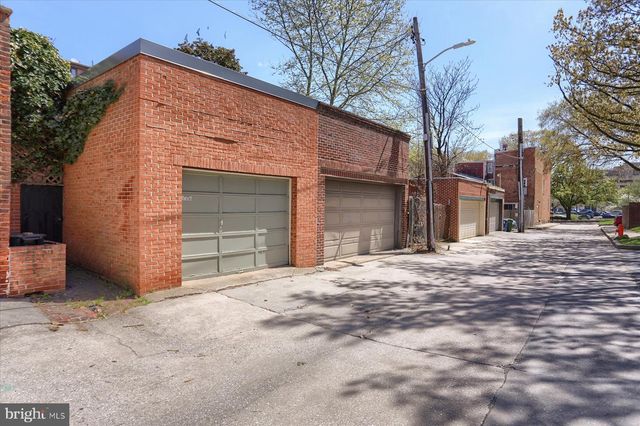 1220 BOLTON ST, Baltimore, MD 21217