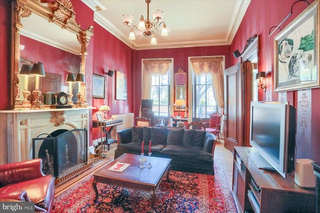 1220 BOLTON ST, Baltimore, MD 21217