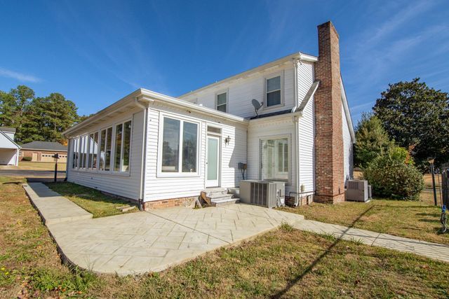 380 MORNINGSIDE CIR, Savannah, TN 38372