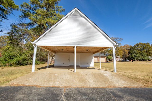 380 MORNINGSIDE CIR, Savannah, TN 38372