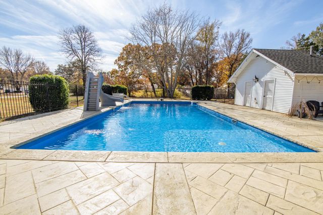 380 MORNINGSIDE CIR, Savannah, TN 38372