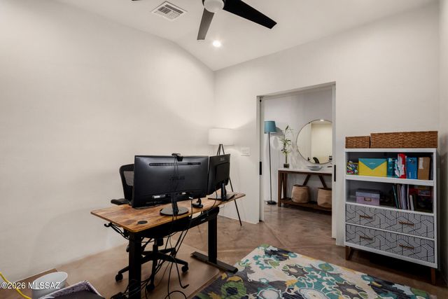 220 S Vozack Lane, Tucson, AZ 85748