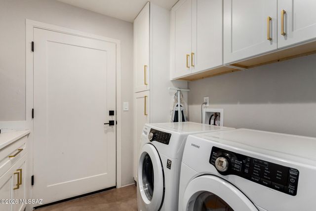 220 S Vozack Lane, Tucson, AZ 85748